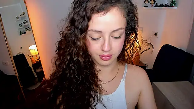 Cassandra Caiin online show from March 15, 10:06 pm