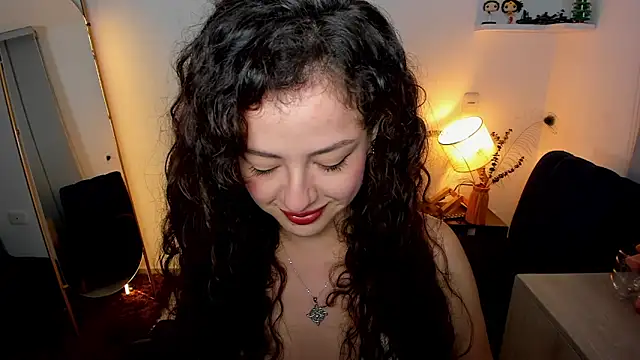 Cassandra Caiin online show from April 5, 10:44 am