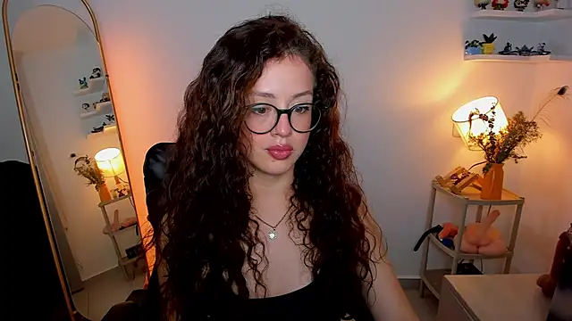 Cassandra Caiin online show from November 30, 7:31 am