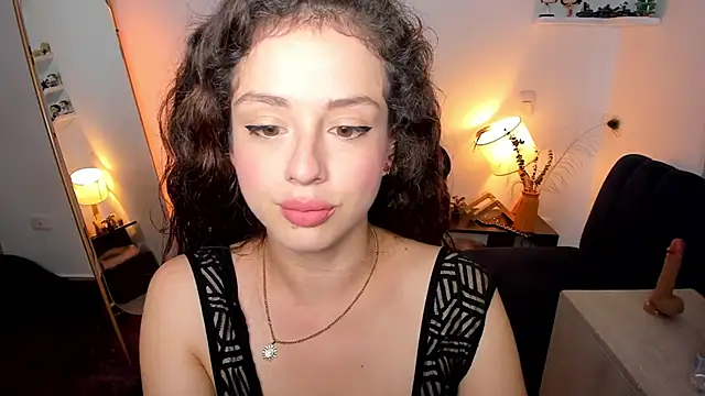 Cassandra Caiin online show from February 16, 8:51 pm