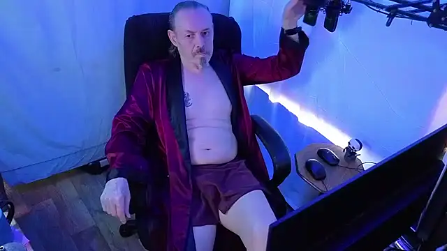 Richy  Rich  online show from March 24, 11:27 pm