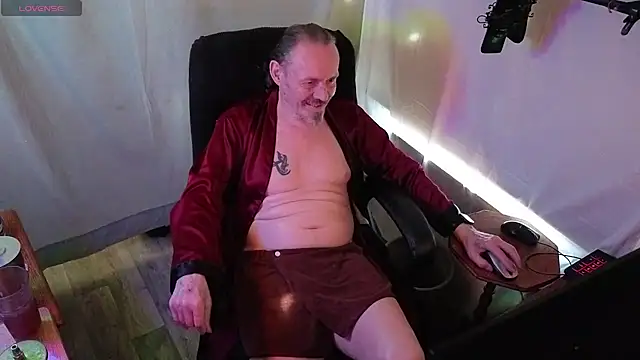 Richy  Rich  online show from July 8, 11:27 pm