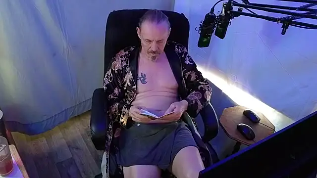 Richy  Rich  online show from May 28, 11:43 pm