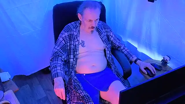 Richy  Rich  online show from March 12, 11:31 pm