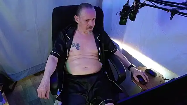Richy  Rich  online show from May 23, 11:37 pm