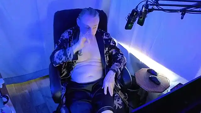 Richy  Rich  online show from May 21, 11:35 pm