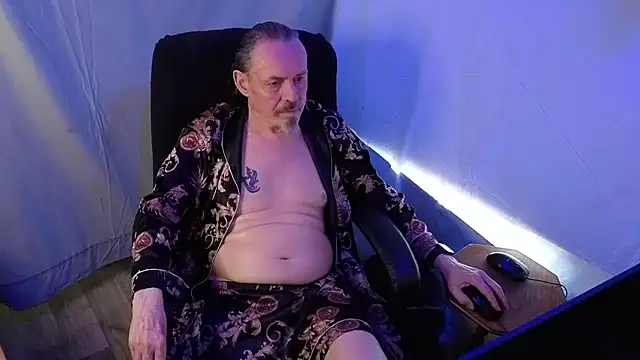 Richy  Rich  online show from May 7, 12:04 am