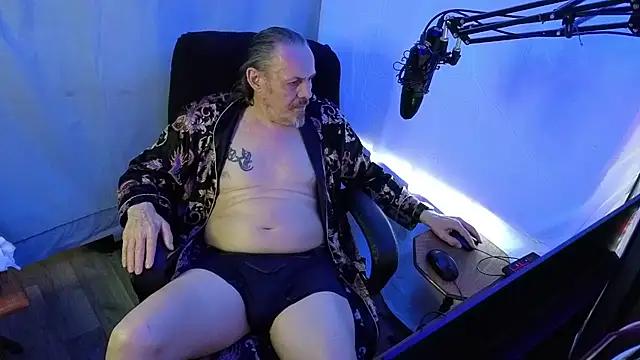 Richy  Rich  online show from April 16, 11:18 pm