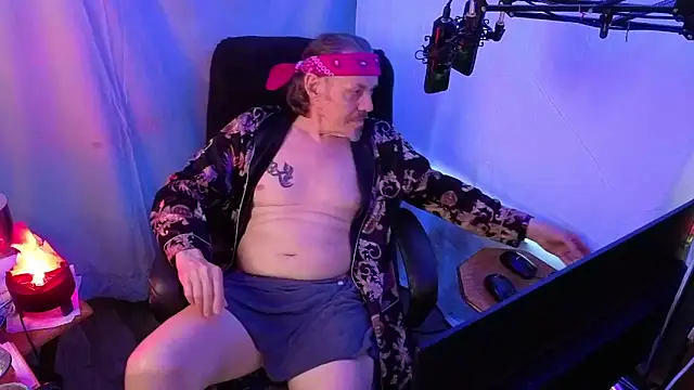 Richy  Rich  online show from April 2, 11:44 pm