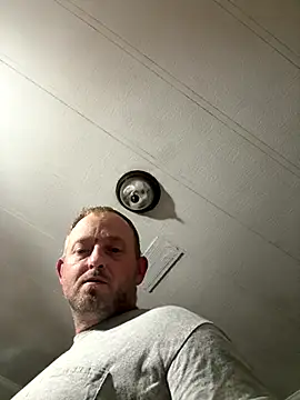 smokeymt420 online show from October 31, 4:53 am