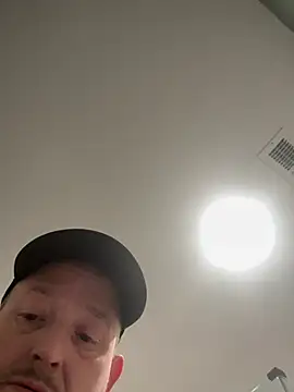smokeymt420 online show from May 12, 12:30 am