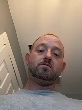 smokeymt420 online show from May 24, 10:53 pm