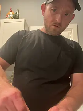smokeymt420 online show from June 1, 5:07 am