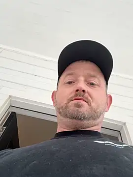 Snapshot of smokeymt420 chatting on February 26, 9:15 pm smokeymt420 online show from February 26, 9:15 pm