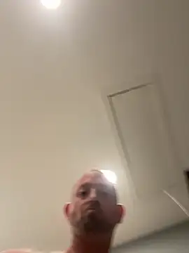 smokeymt420 online show from June 11, 3:14 am