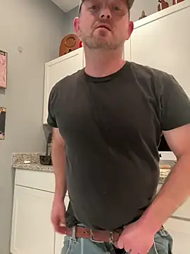 Snapshot of smokeymt420 chatting on March 1, 7:14 pm smokeymt420 online show from March 1, 7:14 pm