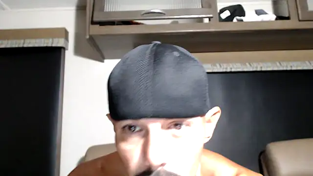 ThickD2C online show from April 2, 4:46 pm