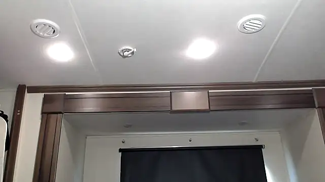 ThickD2C online show from October 27, 6:09 pm