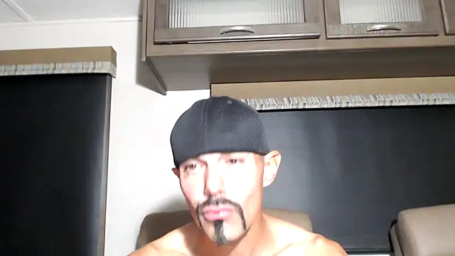 ThickD2C online show from February 21, 7:27 pm