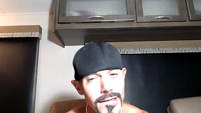 ThickD2C online show from April 19, 6:10 pm