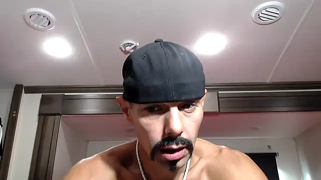 ThickD2C online show from December 18, 4:55 pm