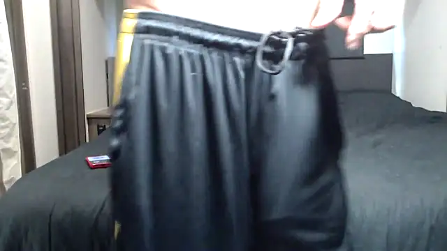 Snapshot of ThickD2C chatting on September 25, 8:04 pm ThickD2C online show from September 25, 8:04 pm