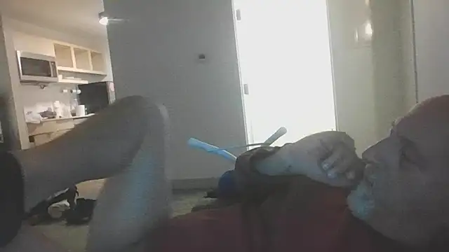 Yankeedave420 online show from January 14, 3:32 am