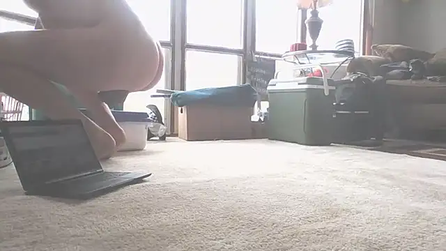 Yankeedave420 online show from April 12, 5:05 pm