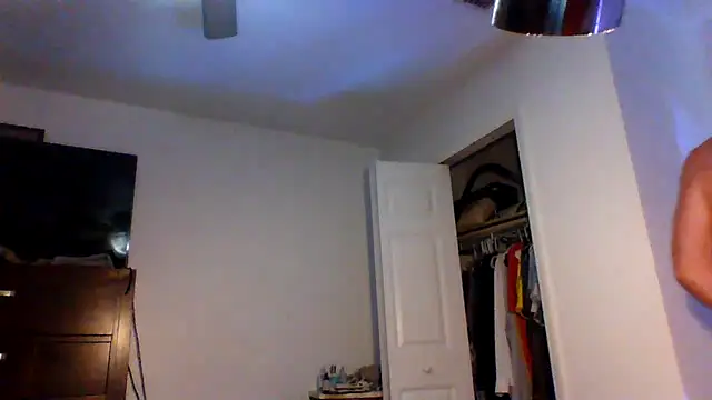 Snapshot of Yankeedave420 chatting on March 16, 9:38 am Yankeedave420 online show from March 16, 9:38 am