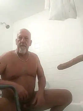 Yankeedave420 online show from May 19, 10:33 am