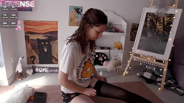 Snapshot of Careful_i_bite chatting on February 10, 9:14 am Careful i bite online show from February 10, 9:14 am