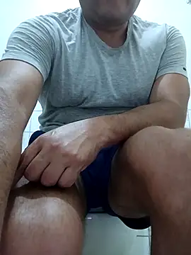 Snapshot of chicoguapo8 chatting on March 8, 4:39 pm chicoguapo8 online show from March 8, 4:39 pm