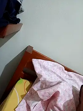 chicoguapo8 online show from February 8, 4:32 am