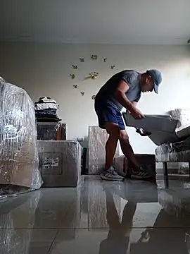 chicoguapo8 online show from February 22, 11:28 pm