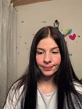 Estefani 32 online show from May 3, 12:38 am