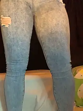 Estefani 32 online show from March 8, 3:48 pm