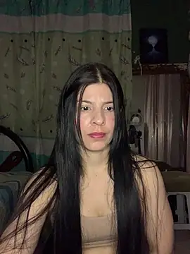 Estefani 32 online show from May 10, 3:03 pm