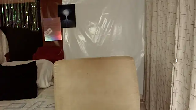 Estefani 32 online show from November 10, 5:29 pm