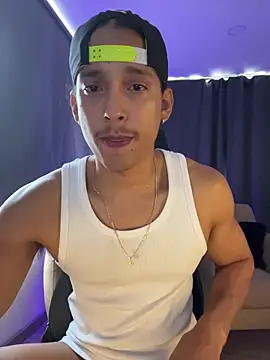 Liam V online show from March 5, 3:52 pm