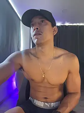 Liam V online show from March 12, 3:05 pm