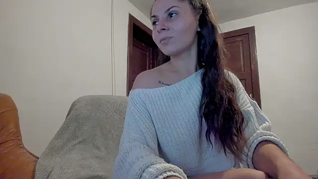 Snapshot of EasyAcee chatting on October 14, 4:40 pm EasyAcee online show from October 14, 4:40 pm