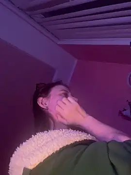 Snapshot of Flossy_Vettie chatting on February 25, 11:37 pm Flossy Vettie online show from February 25, 11:37 pm