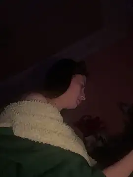 Snapshot of Flossy_Vettie chatting on February 24, 10:10 pm Flossy Vettie online show from February 24, 10:10 pm