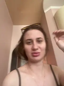 Flossy Vettie online show from March 11, 1:49 pm