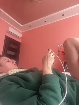 Flossy Vettie online show from March 5, 11:29 am