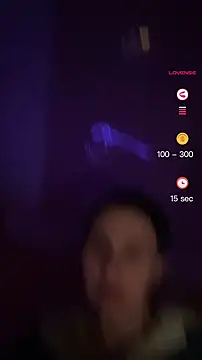 Snapshot of Flossy_Vettie chatting on February 14, 12:55 am Flossy Vettie online show from February 14, 12:55 am