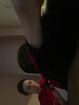 Flossy Vettie online show from March 21, 4:00 pm