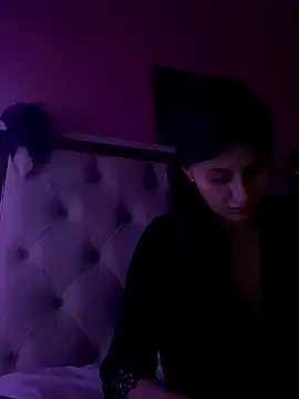 Flossy Vettie online show from November 20, 3:29 am