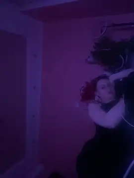 Flossy Vettie online show from March 9, 12:25 am