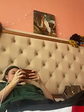 Snapshot of Flossy_Vettie chatting on February 9, 8:45 am Flossy Vettie online show from February 9, 8:45 am